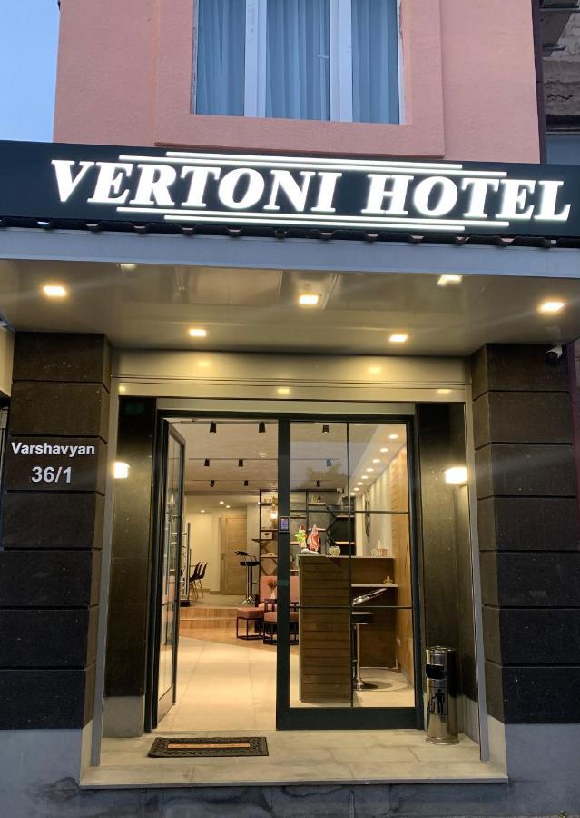 Vertoni Hotel Erivan Exterior foto